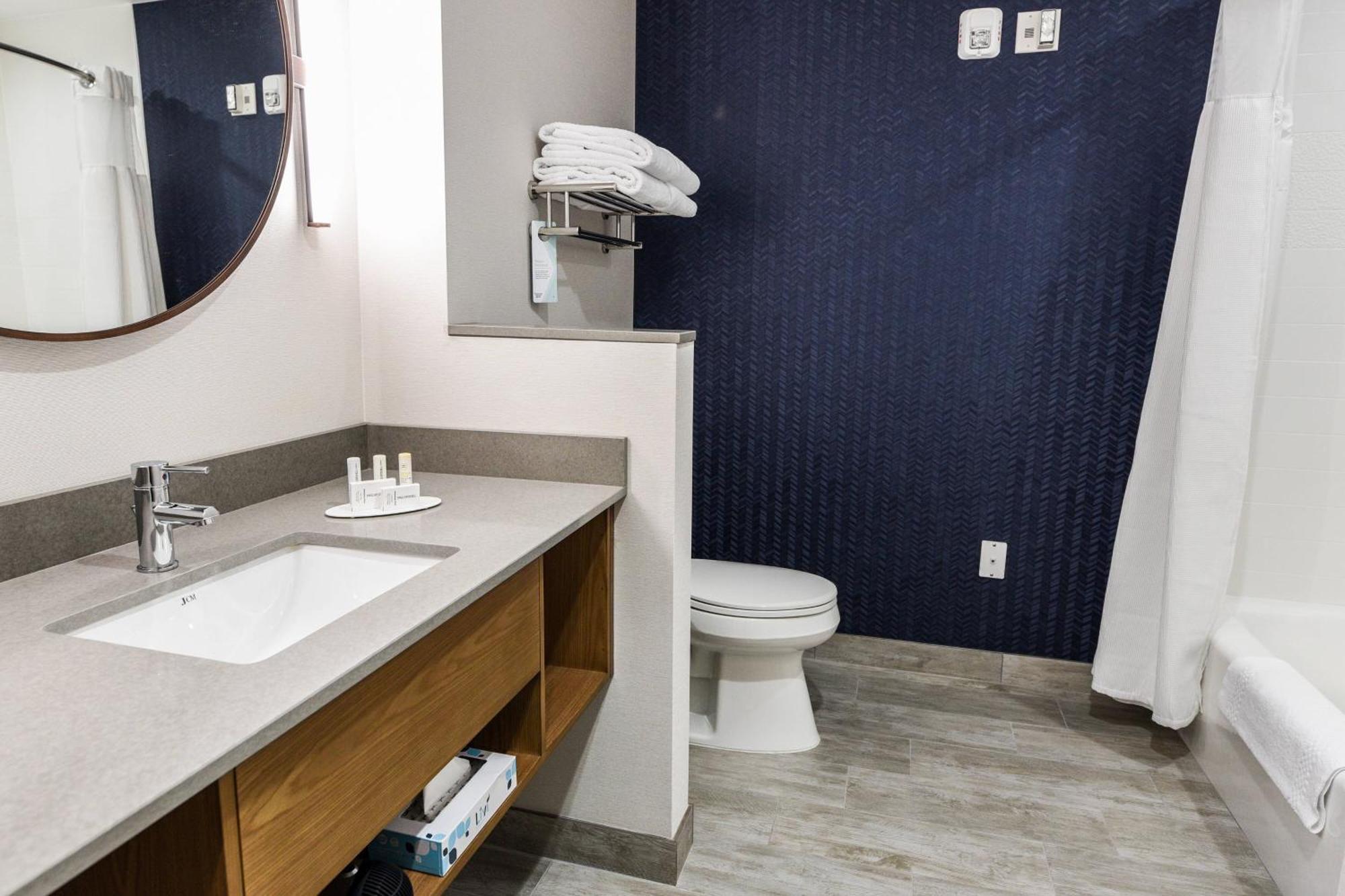 Fairfield Inn & Suites Ontario Rancho Cucamonga Eksteriør billede