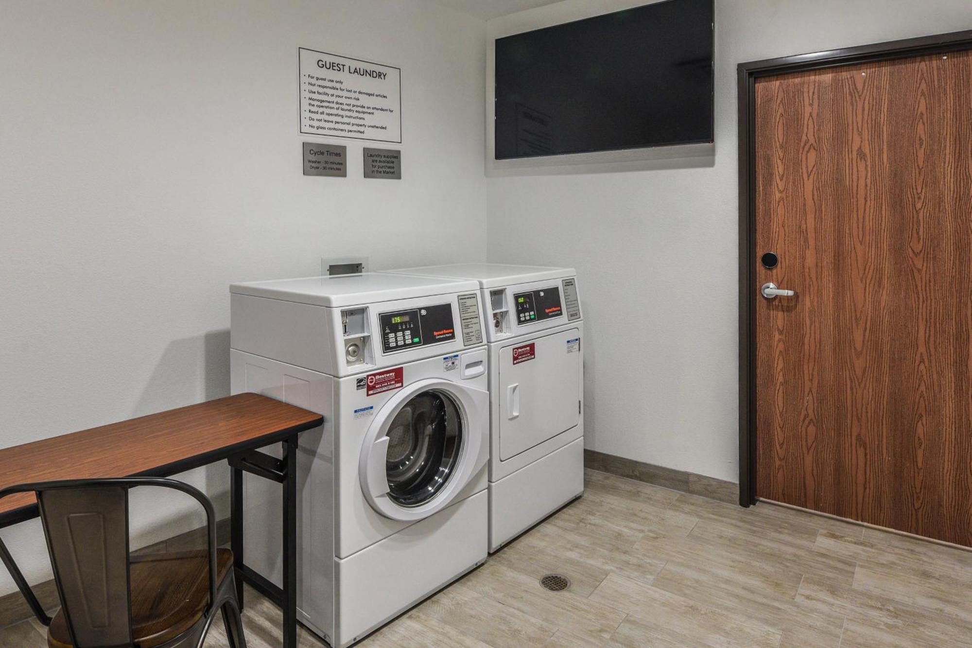 Fairfield Inn & Suites Ontario Rancho Cucamonga Eksteriør billede